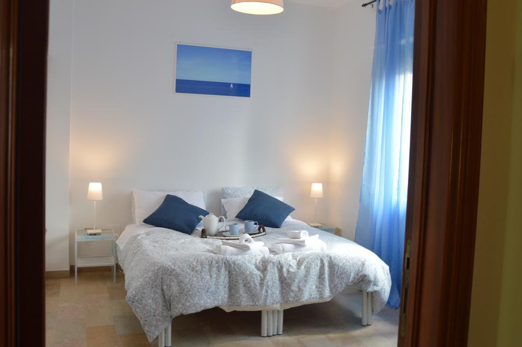 B&B In Villa Чивитанова Марке Екстериор снимка