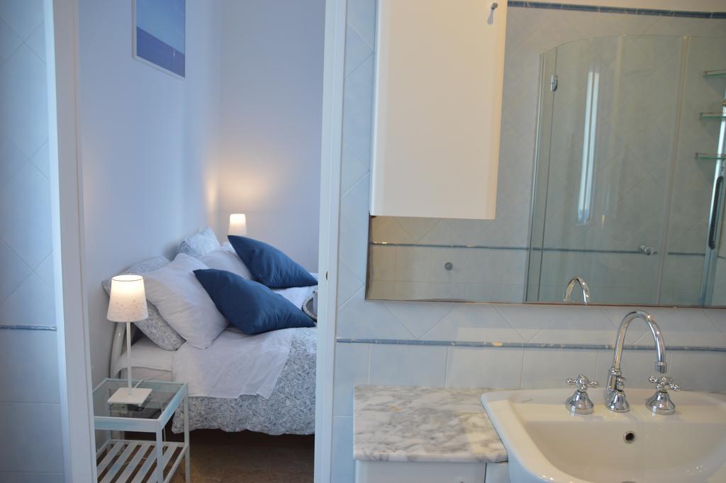 B&B In Villa Чивитанова Марке Екстериор снимка